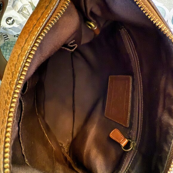 Coach 10399 Signature Shoulder Bag – Immaculate Condition - Picture 5 of 13